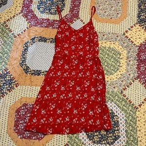 Red floral summer Maurice’s dress with pockets